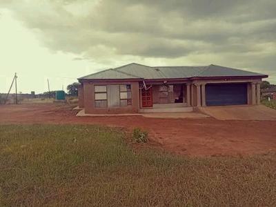 House For Sale in Makhuvha B, Thohoyandou Rural