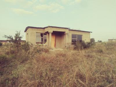 House For Sale in Tshino, Nesengani