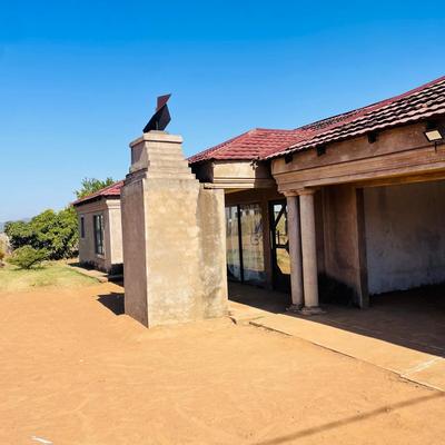 House For Sale in Dzwerani, Dzwerani